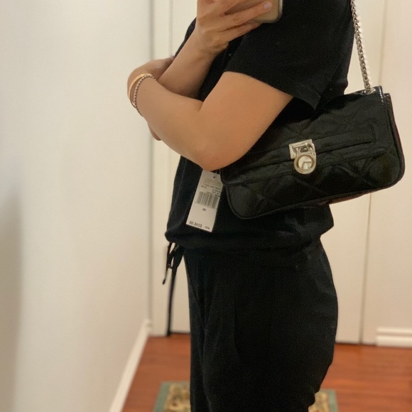 BNWT Michael Kor's bag - Picture 2 of 7